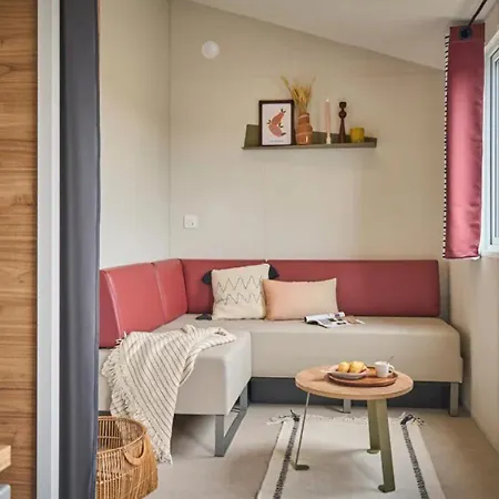 La Vallee Des Vignes - Aquatiques Campsite Doue-la-Fontaine