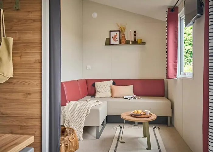 La Vallee Des Vignes - Aquatiques Campsite Doue-la-Fontaine